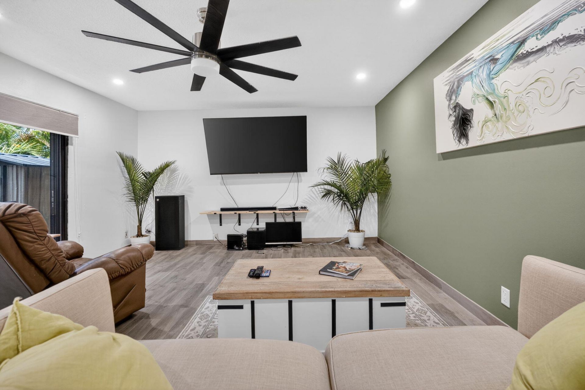 110 N Delaware Boulevard, Unit 10c, Jupiter, FL 33458 Photo