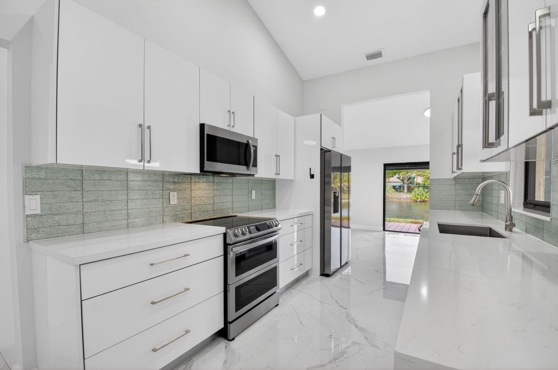 6545 Las Flores Drive, Boca Raton, FL 33433 Photo