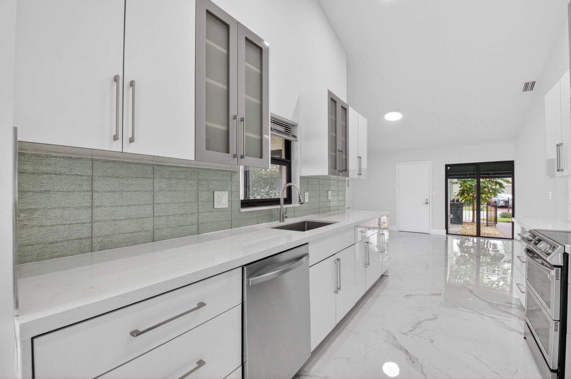 6545 Las Flores Drive, Boca Raton, FL 33433 Photo