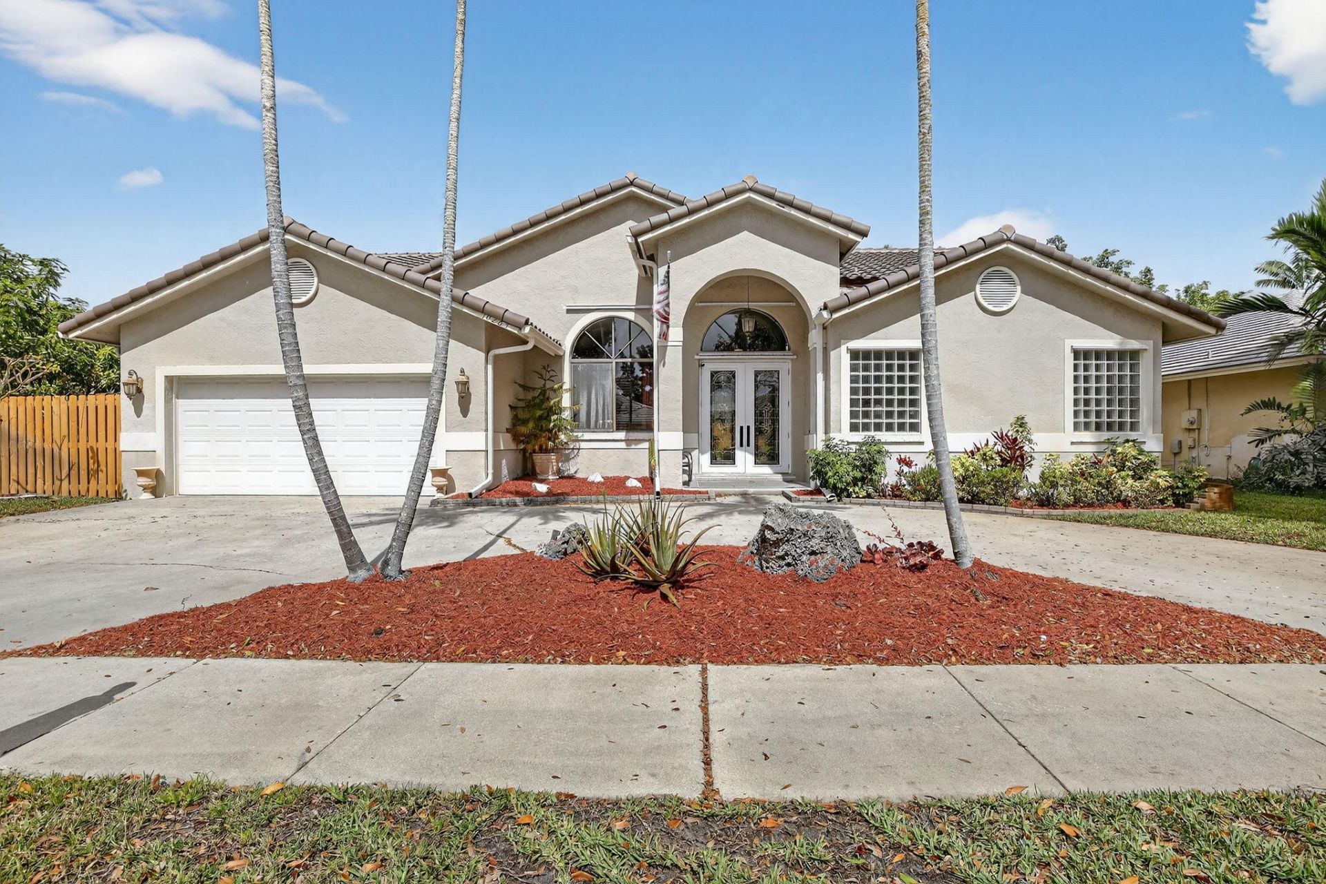 10265 SW 12th Street, Pembroke Pines, FL 33025 Photo