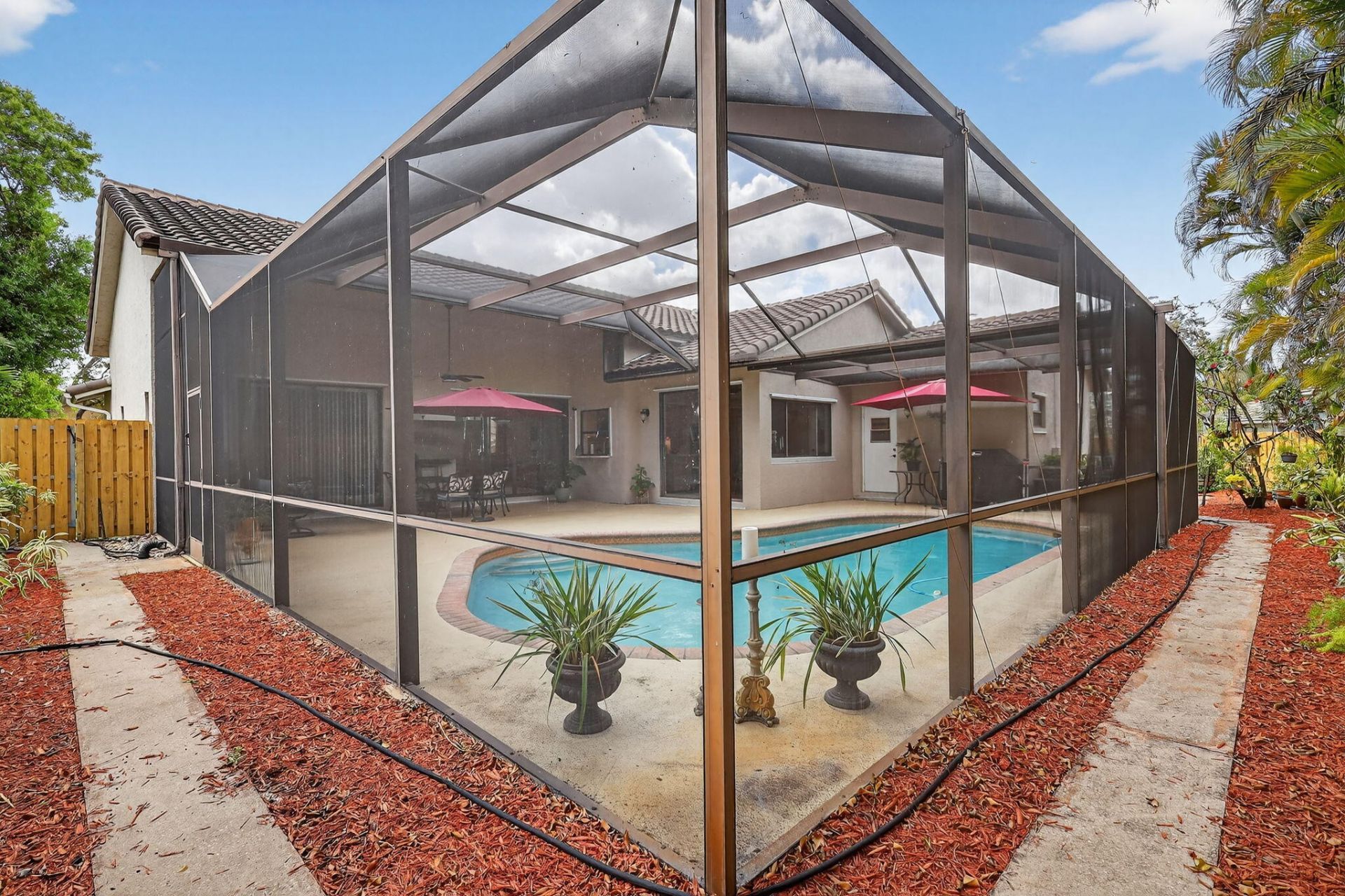 10265 SW 12th Street, Pembroke Pines, FL 33025 Photo