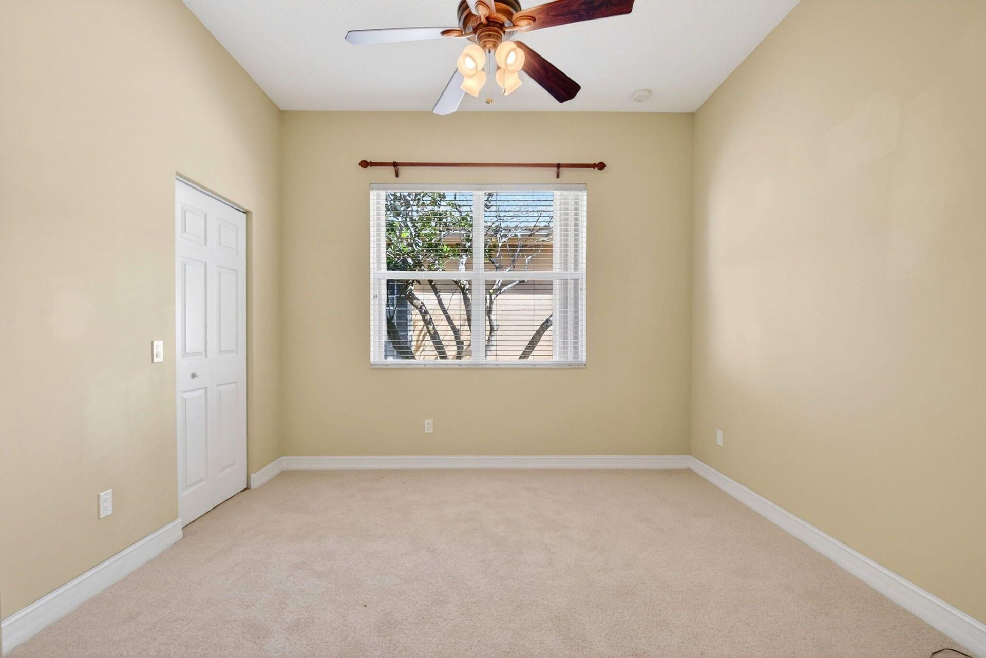 7420 Twin Falls Drive, Boynton Beach, FL 33437 Photo