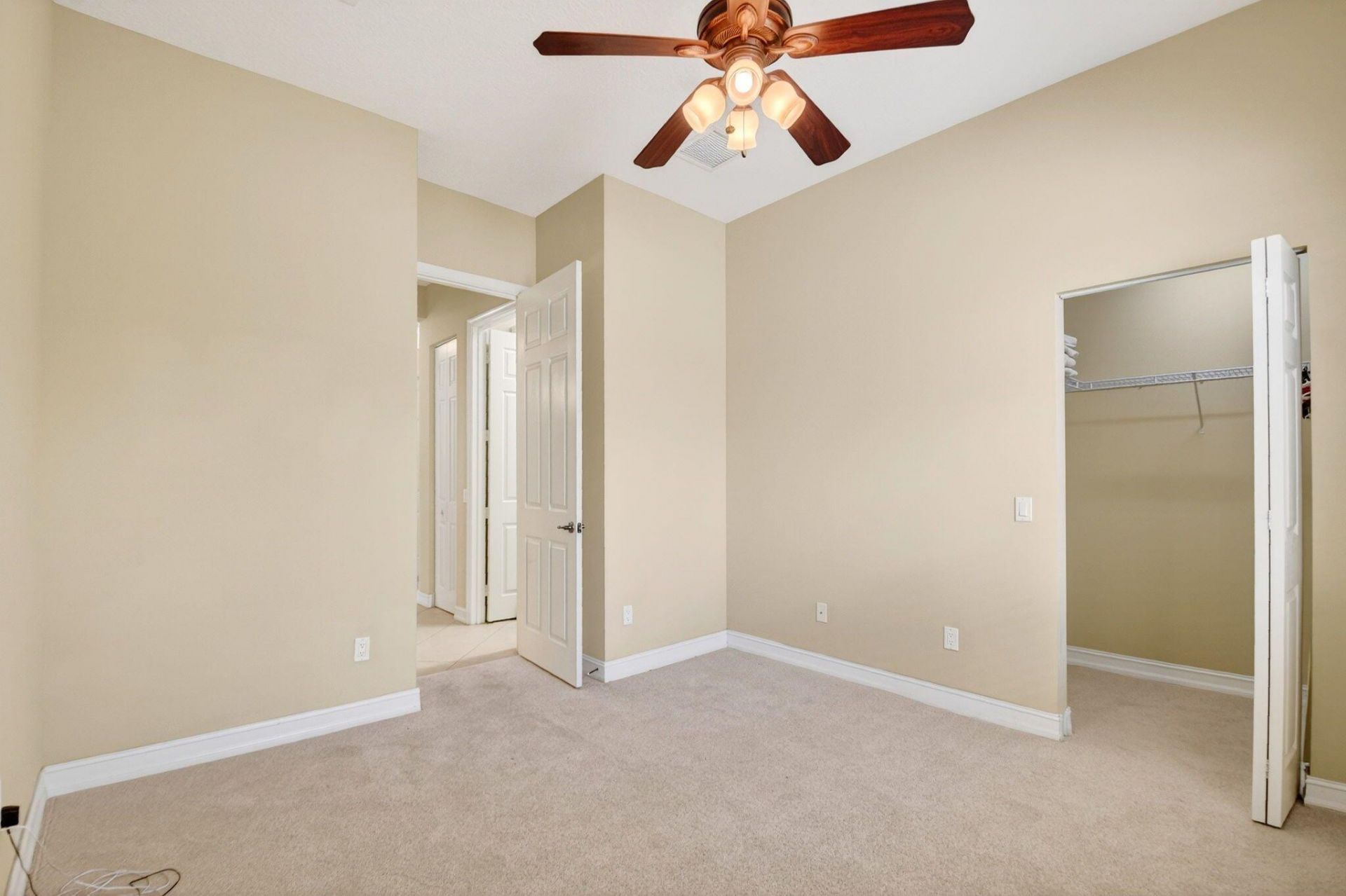 7420 Twin Falls Drive, Boynton Beach, FL 33437 Photo