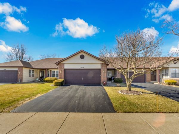 13740 S Magnolia Drive, Plainfield, IL 60544