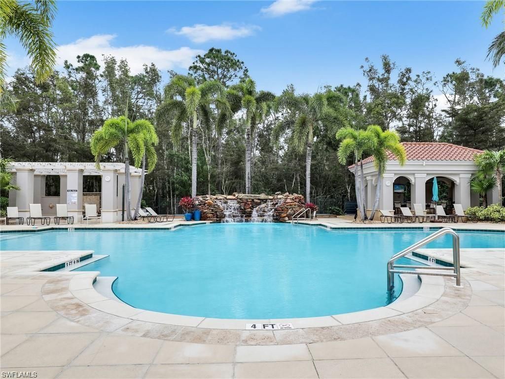 23430 Alamanda Dr , Unit 203, Estero, FL 34135 Photo