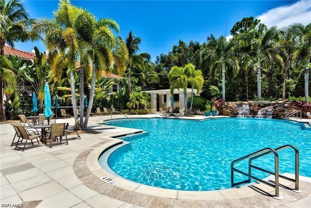 23430 Alamanda Dr , Unit 203, Estero, FL 34135 Photo