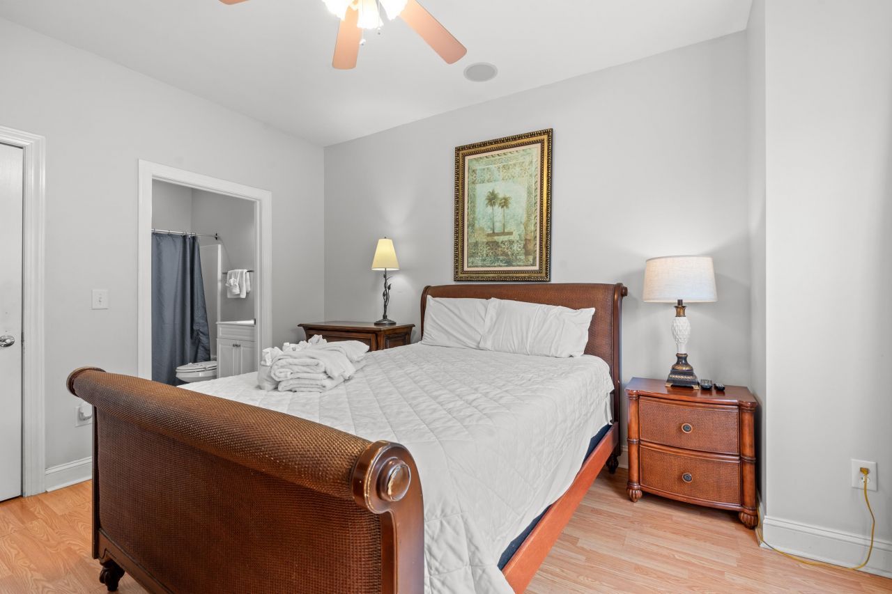 4803 Bovardia Pl. Photo 13