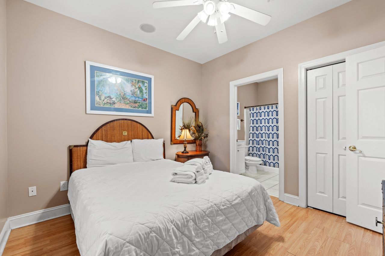 4803 Bovardia Pl. Photo 18