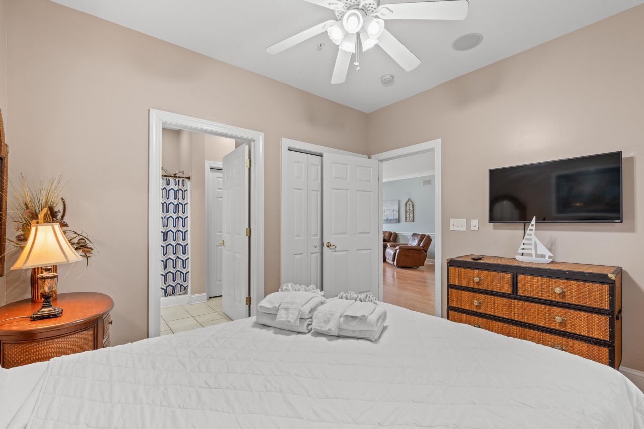 4803 Bovardia Pl. Photo 19