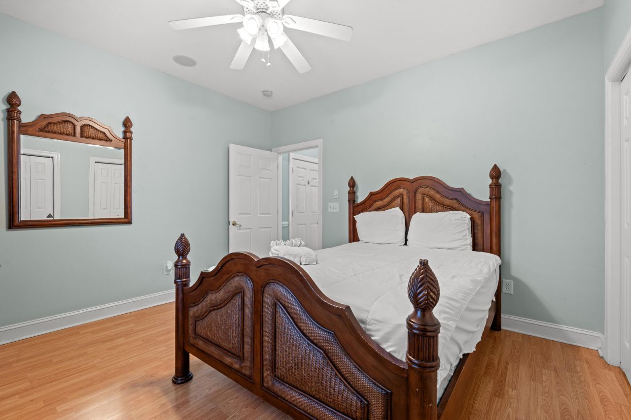 4803 Bovardia Pl. Photo 22