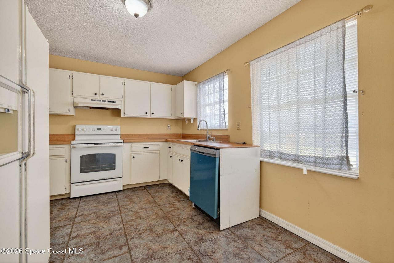 6574 Bamboo Avenue , Cocoa, FL 32927 Photo