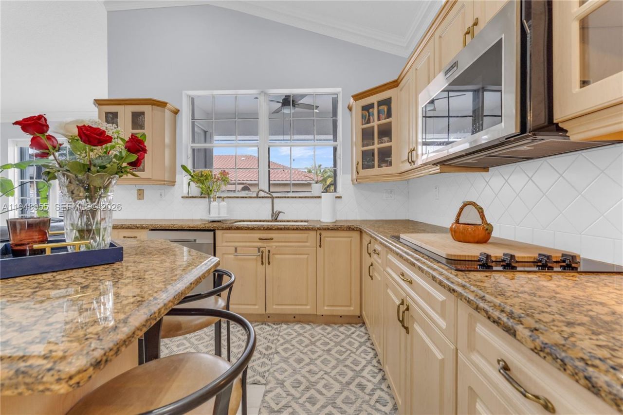 14271 SW 34th St, Miami, FL 33175 Photo