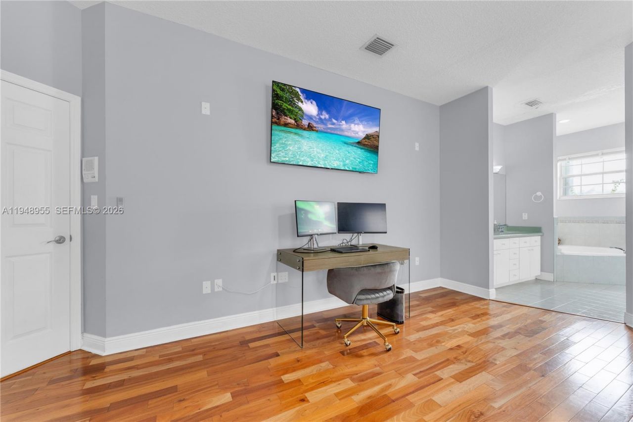 14271 SW 34th St, Miami, FL 33175 Photo