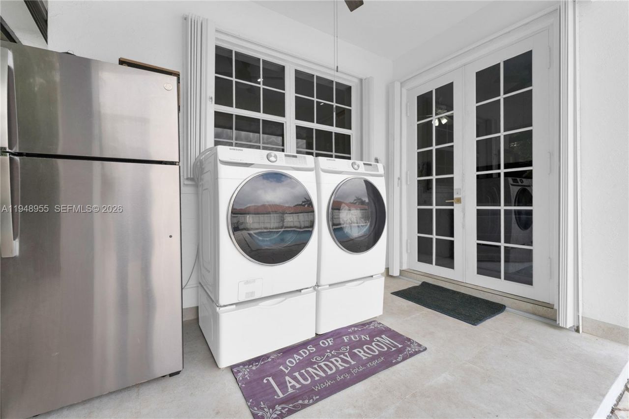 14271 SW 34th St, Miami, FL 33175 Photo