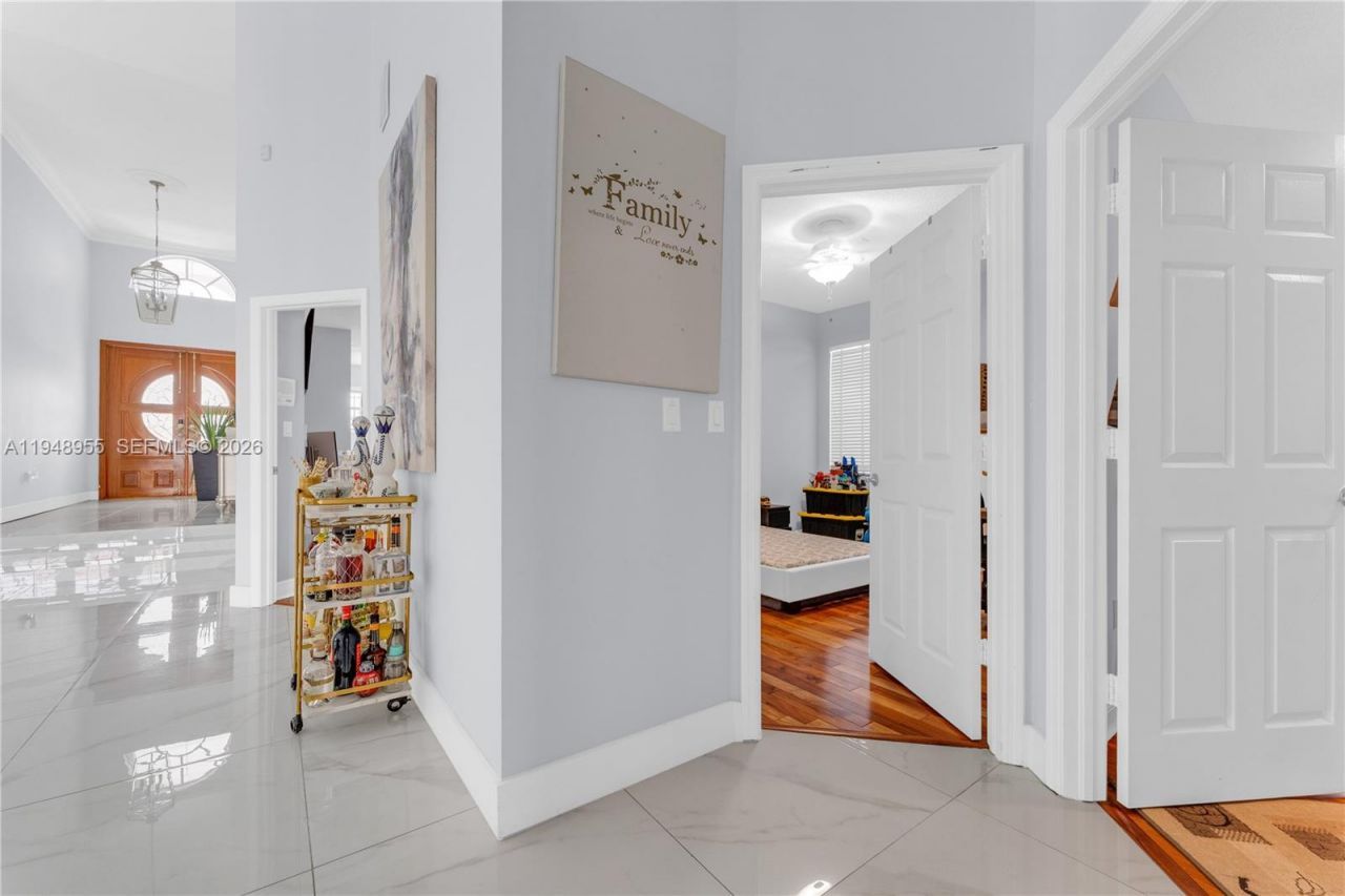 14271 SW 34th St, Miami, FL 33175 Photo