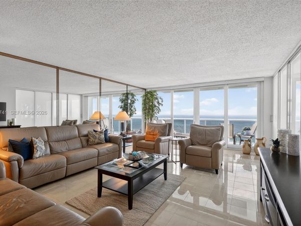 3140 S Ocean Dr , Unit PH4, Hallandale Beach, FL 33009