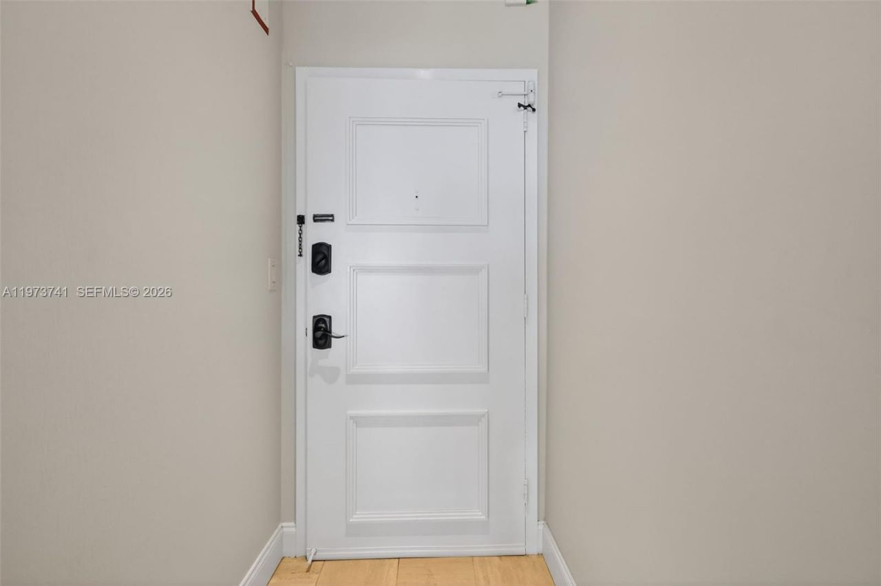 3140 S Ocean Dr, Unit PH4, Hallandale Beach, FL 33009 Photo