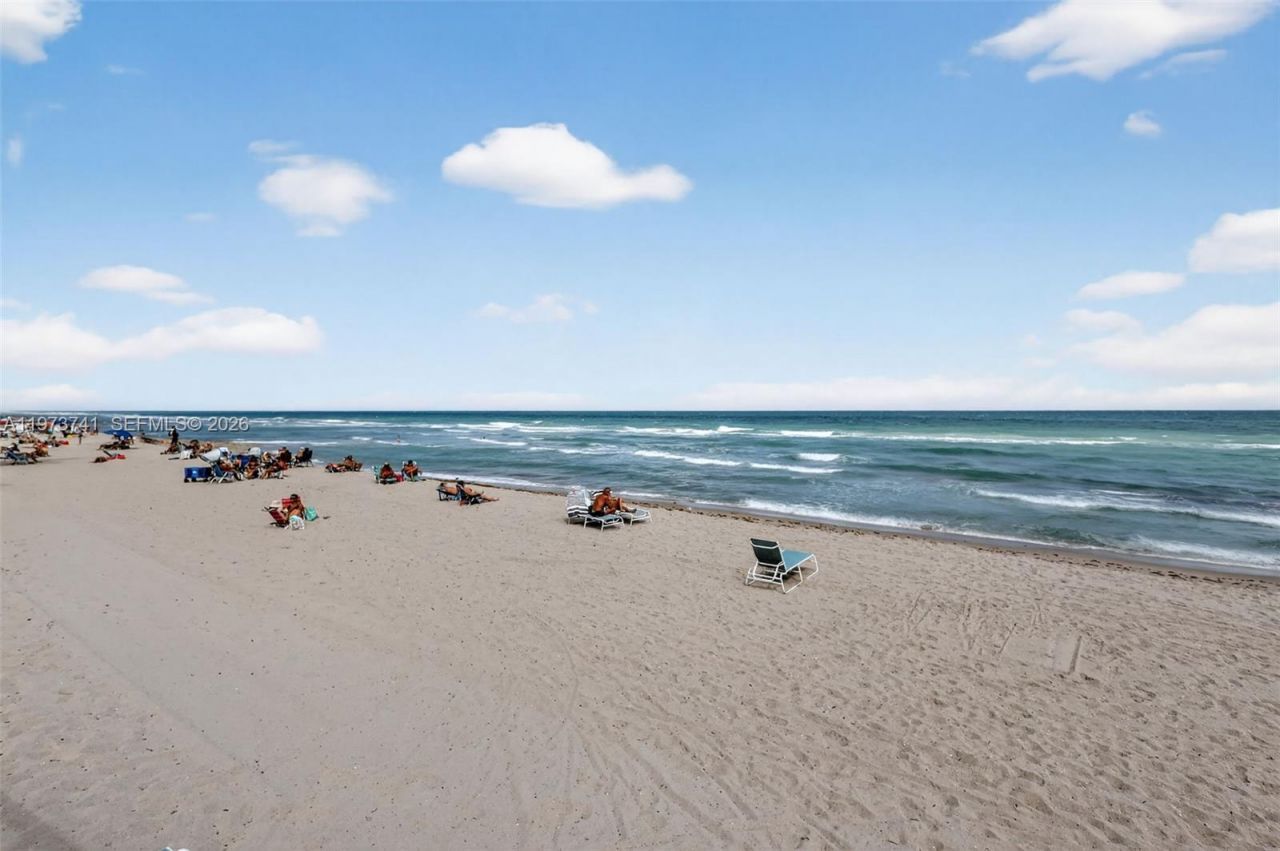 3140 S Ocean Dr, Unit PH4, Hallandale Beach, FL 33009 Photo
