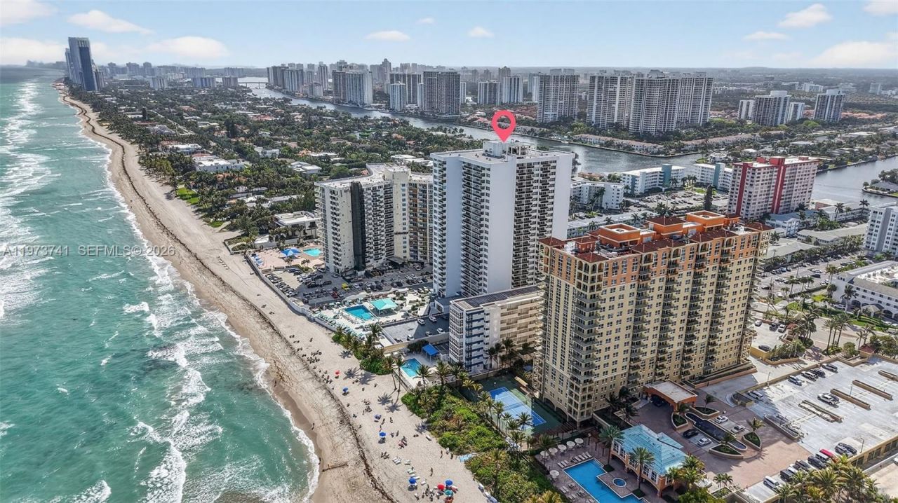 3140 S Ocean Dr, Unit PH4, Hallandale Beach, FL 33009 Photo