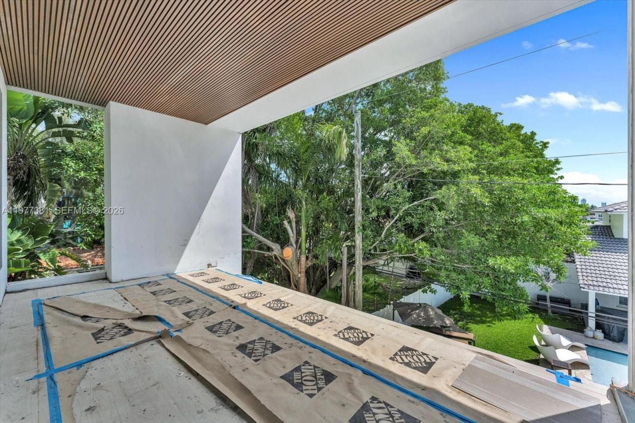 7701 Coquina Dr , North Bay Village, FL 33141 Photo