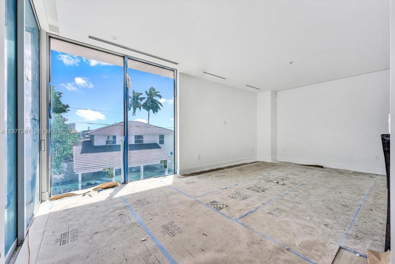 7701 Coquina Dr , North Bay Village, FL 33141 Photo