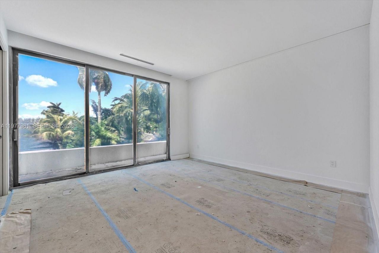 7701 Coquina Dr , North Bay Village, FL 33141 Photo