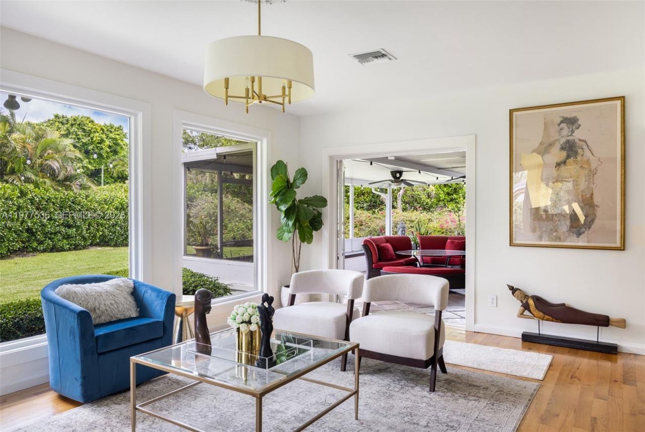 575 NE 97th St , Miami Shores, FL 33138 Photo