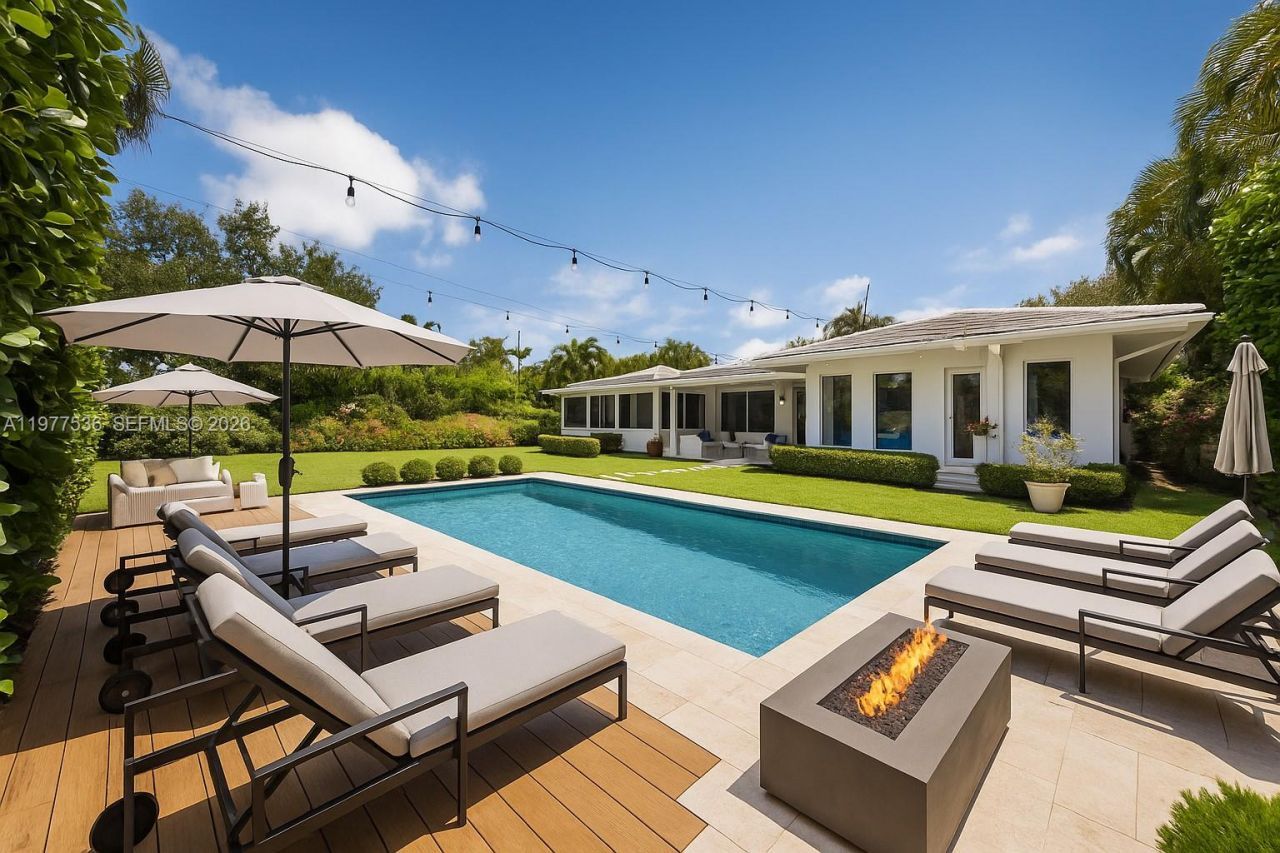 575 NE 97th St , Miami Shores, FL 33138 Photo