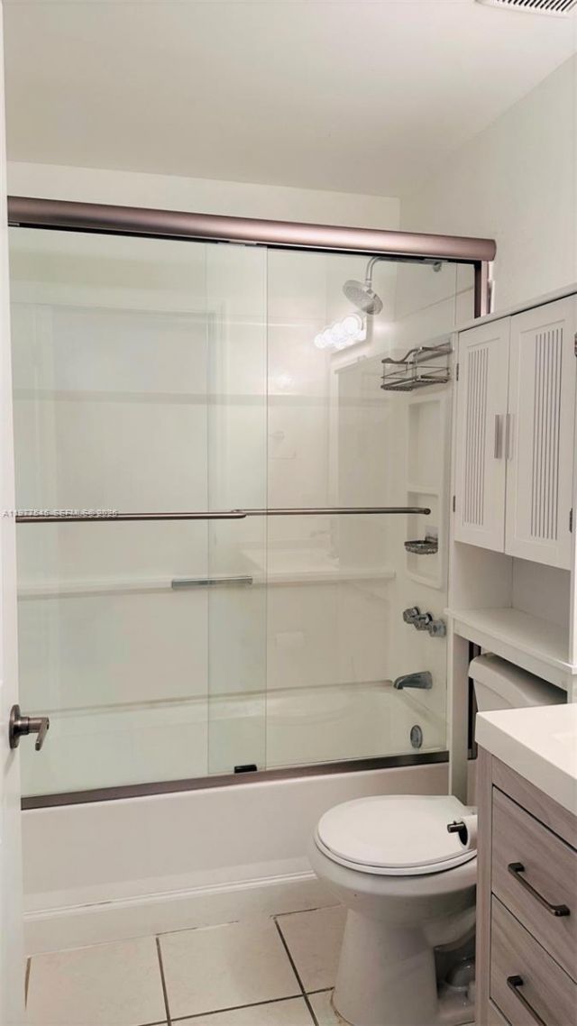 8240 SW 149th Ct, Unit 7-205, Miami, FL 33193 Photo