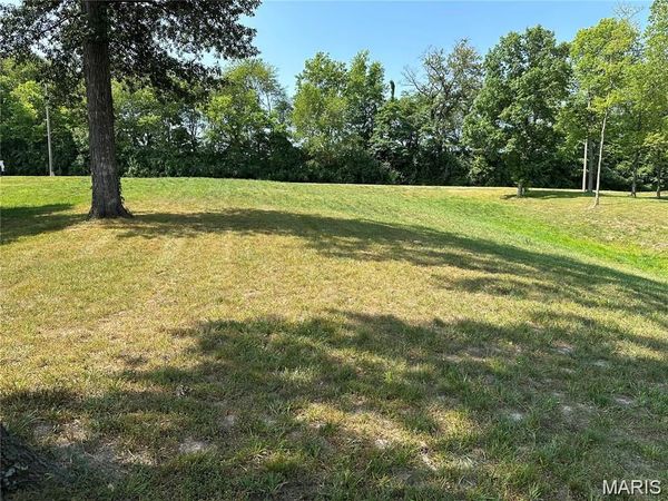 475 Joseph Drive , Pocahontas, IL 62275