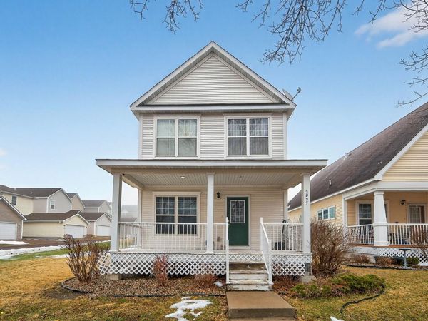 2897 Mark Twain Drive, Chaska, MN 55318