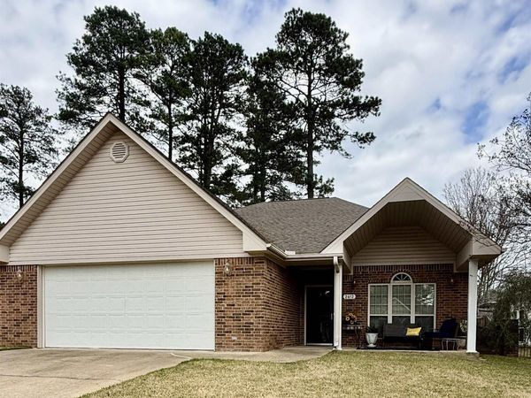 2612 Evonshire Drive, Arkadelphia, AR 71923