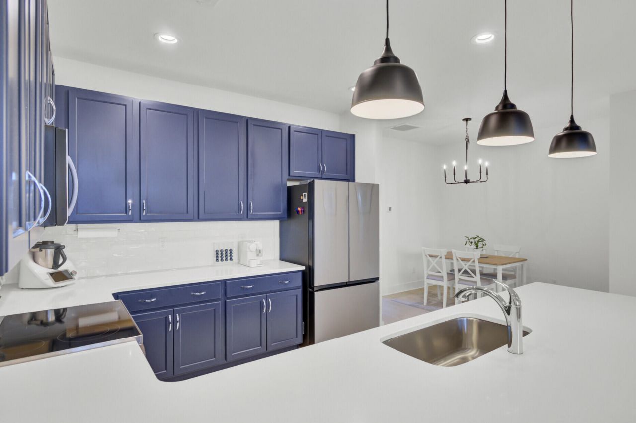 7753 Park Gate Drive Photo 17