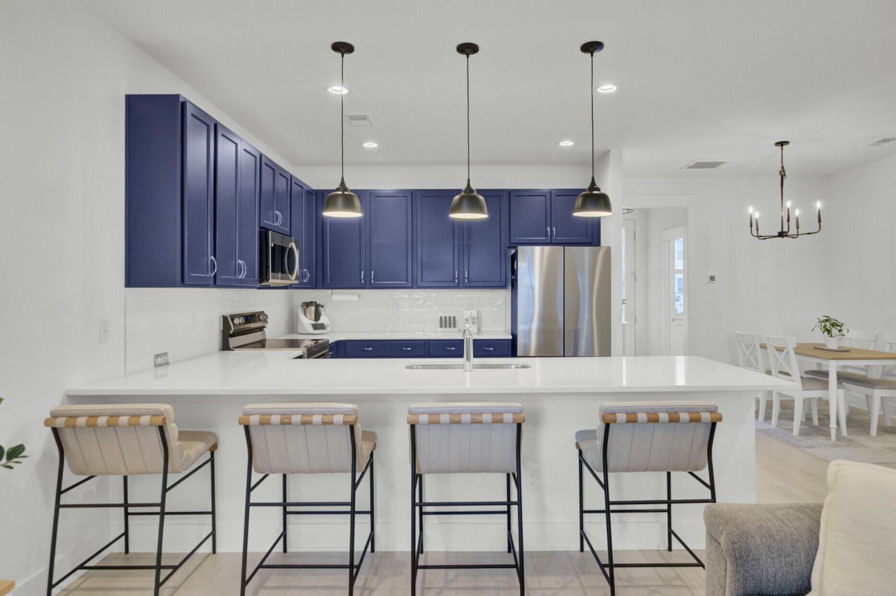 7753 Park Gate Drive Photo 18