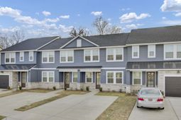 7753 Park Gate Drive photo 4