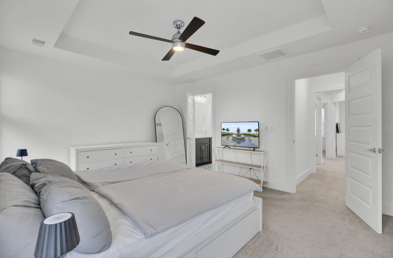 7753 Park Gate Drive Photo 31