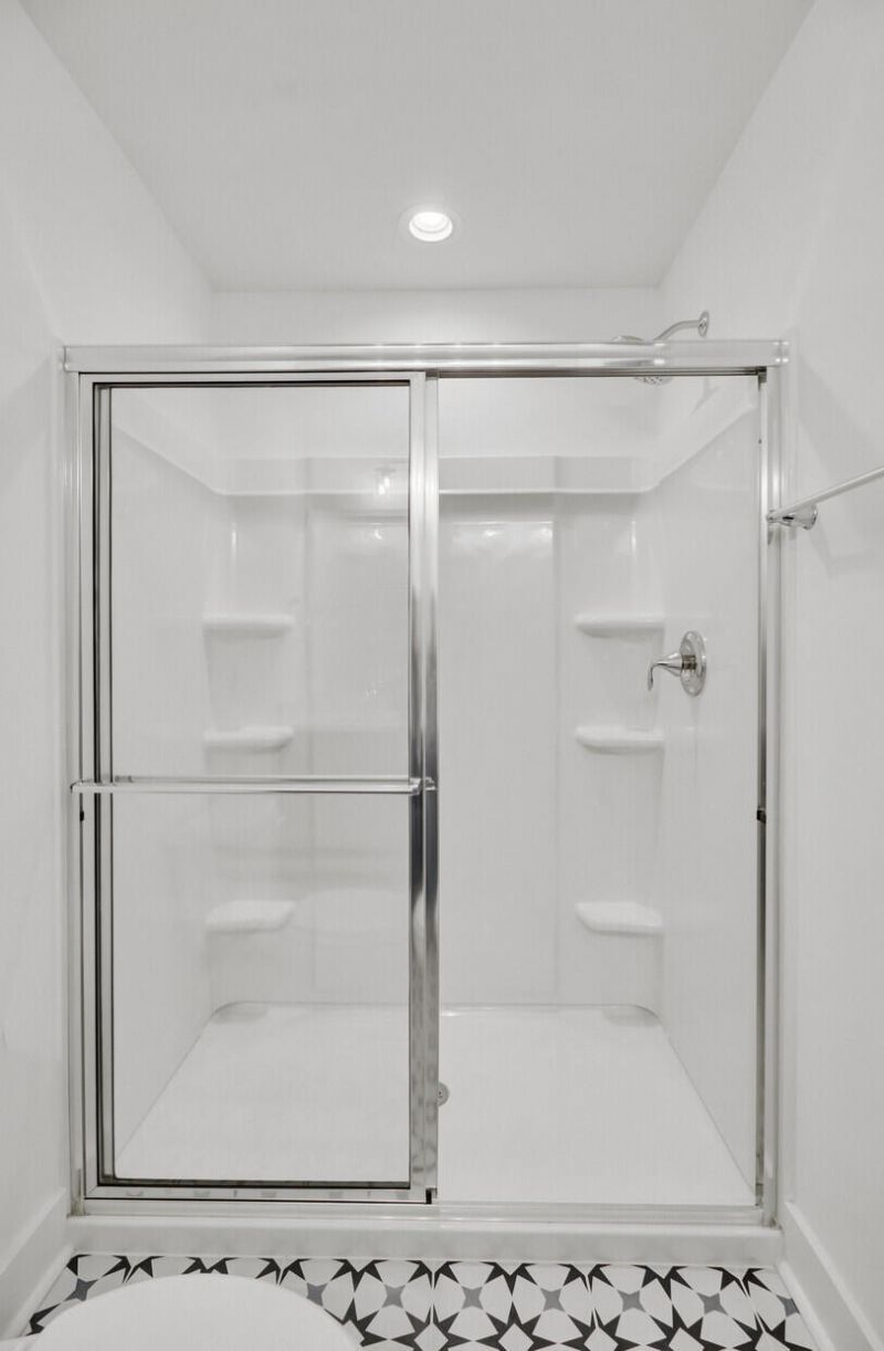 7753 Park Gate Drive Photo 36