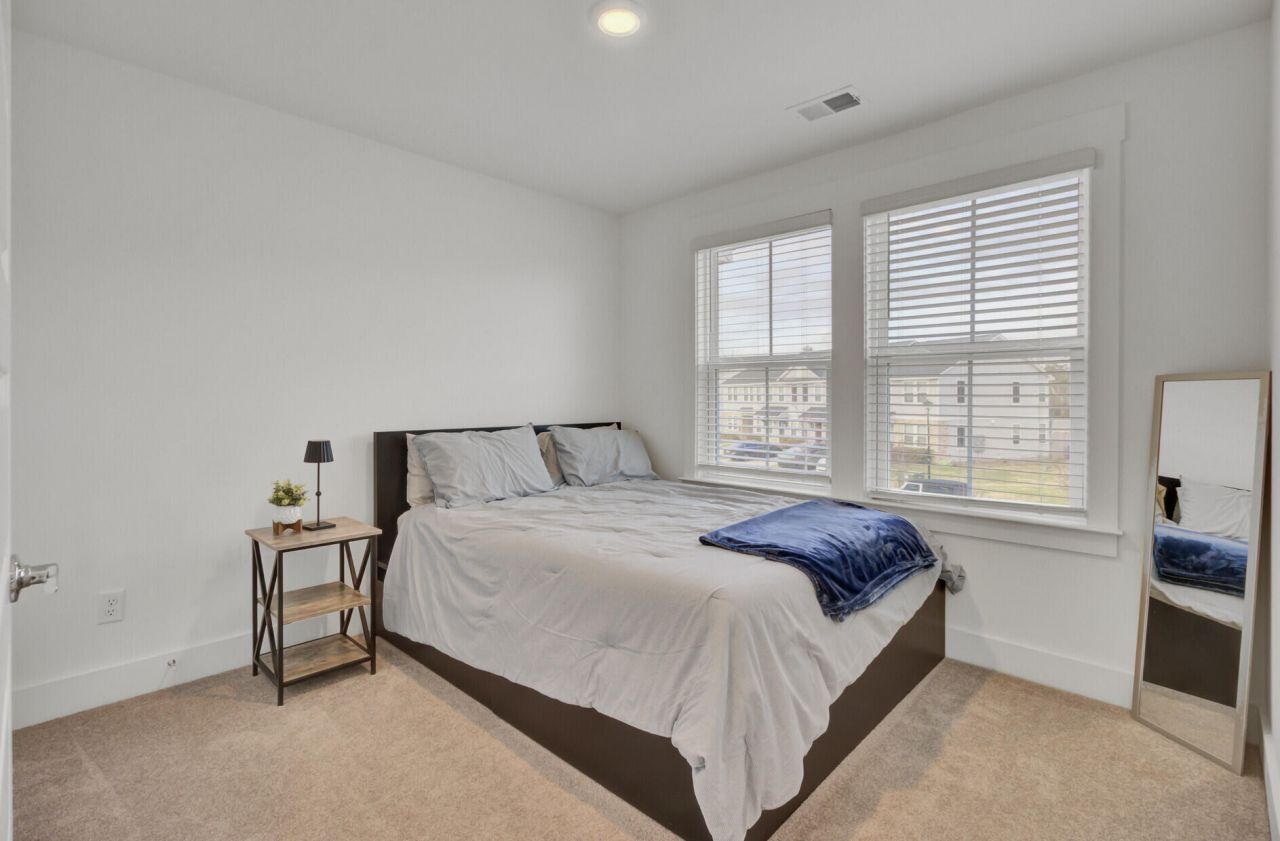 7753 Park Gate Drive Photo 41