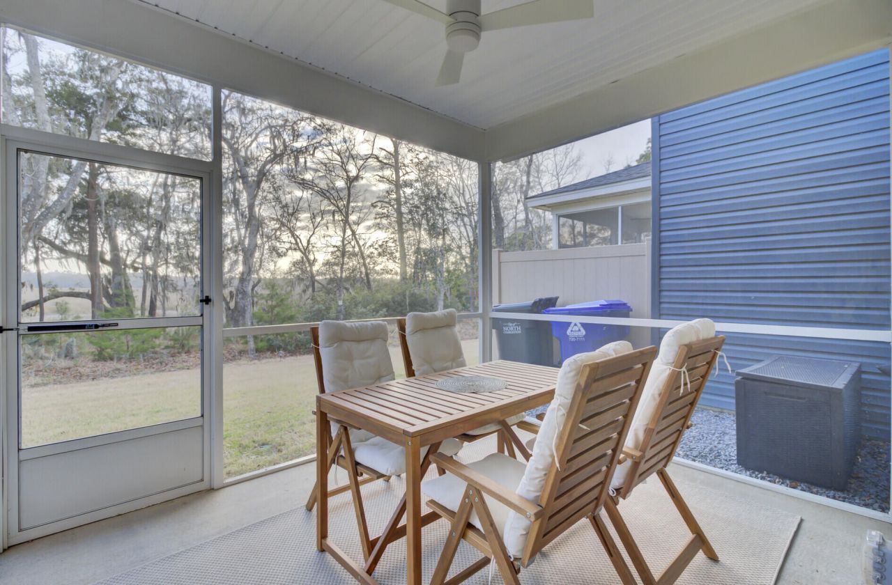 7753 Park Gate Drive Photo 43