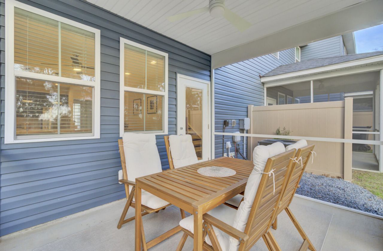 7753 Park Gate Drive Photo 45