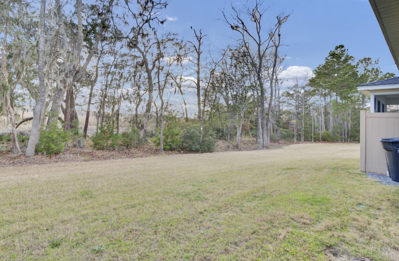 7753 Park Gate Drive Photo 46