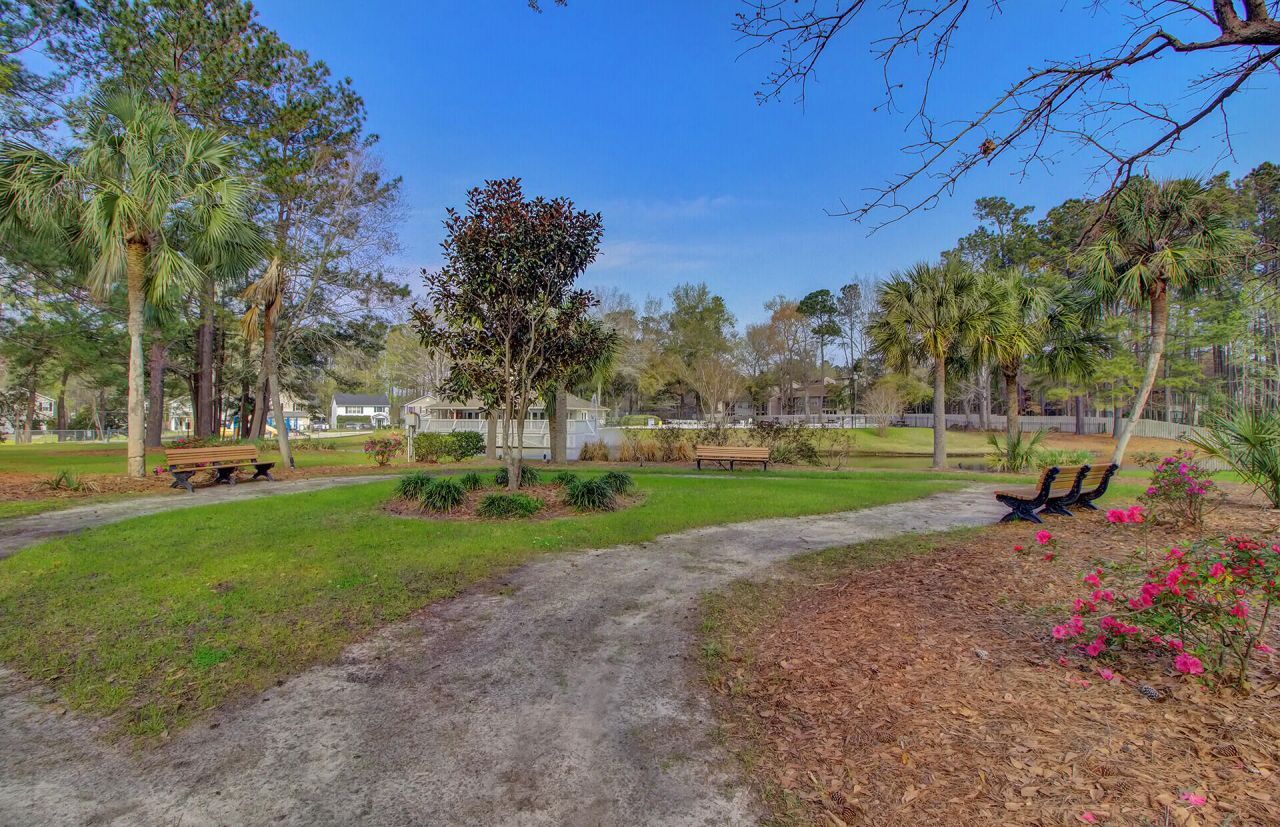 7753 Park Gate Drive Photo 60