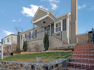 4140 21ST ROAD N , ARLINGTON, VA 22207