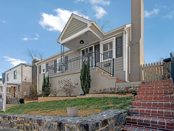 4140 21ST ROAD N, ARLINGTON, VA 22207