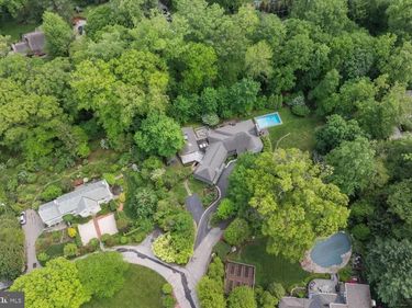 241 CHESWOLD LANE, HAVERFORD, PA 19041