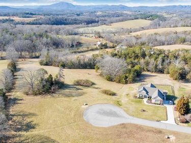 43 HALSEY COURT, WIRTZ, VA 24184