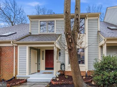 12541 N LAKE COURT , FAIRFAX, VA 22033