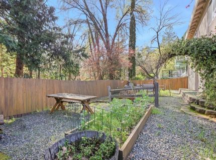 946 Bartlett Ave, Placerville, CA 95667 Photo