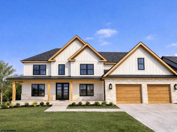 138 Southwind Circle, Morgantown, WV 26508