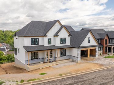 138 Southwind Circle, Morgantown, WV 26508